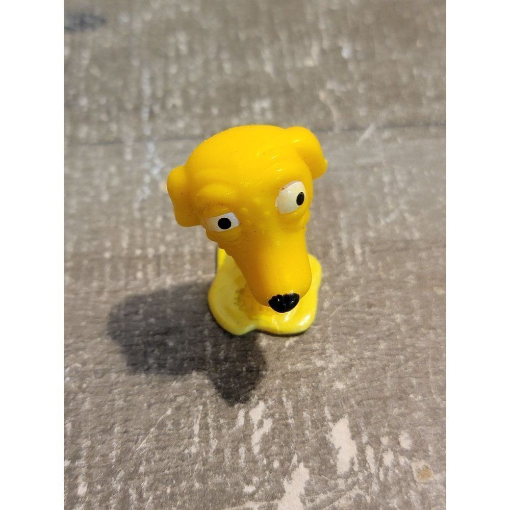 Moose Yellow dog scary barf throw up toy figure